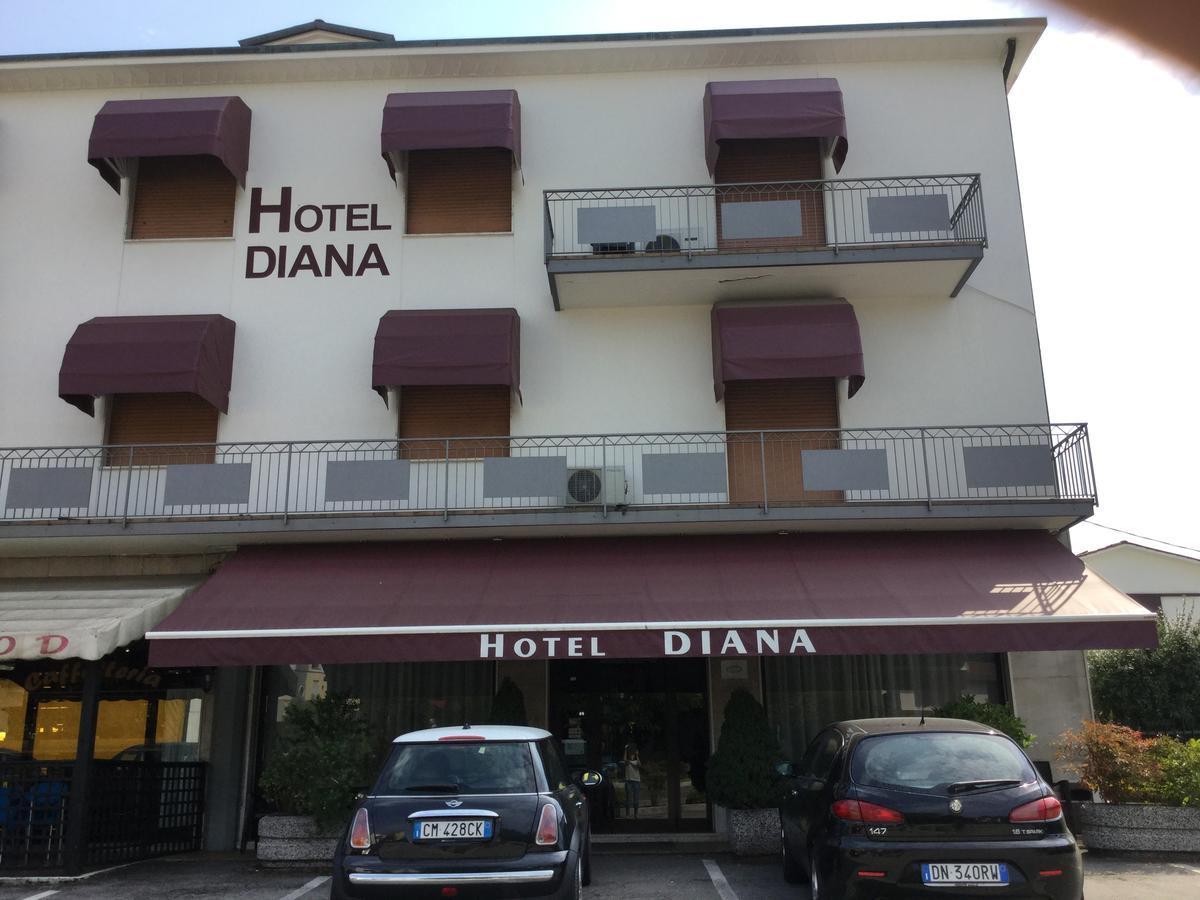 Legnaro Albergo Diana מראה חיצוני תמונה